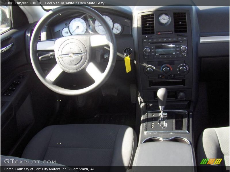 Cool Vanilla White / Dark Slate Gray 2008 Chrysler 300 LX