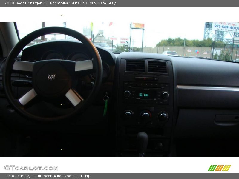 Bright Silver Metallic / Dark Slate Gray 2008 Dodge Charger SE