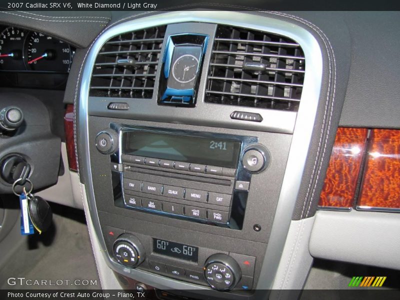 White Diamond / Light Gray 2007 Cadillac SRX V6