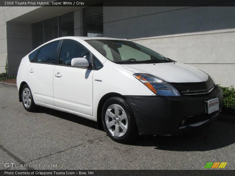 Super White / Gray 2006 Toyota Prius Hybrid