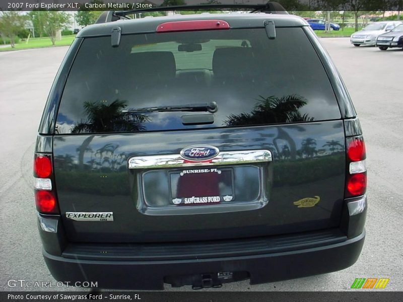 Carbon Metallic / Stone 2007 Ford Explorer XLT