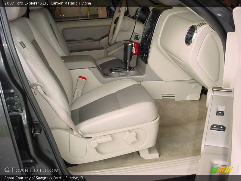 Carbon Metallic / Stone 2007 Ford Explorer XLT