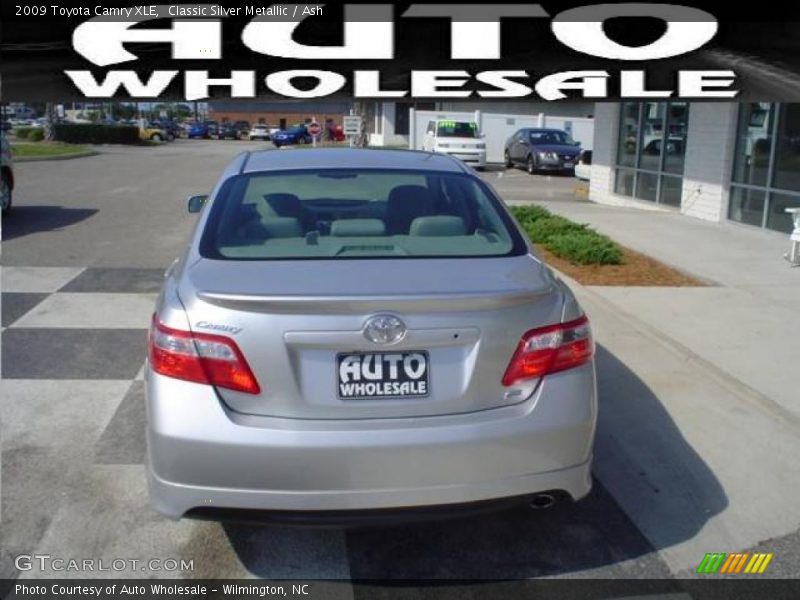 Classic Silver Metallic / Ash 2009 Toyota Camry XLE