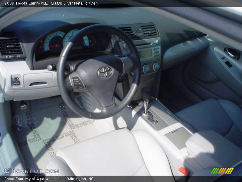 Classic Silver Metallic / Ash 2009 Toyota Camry XLE