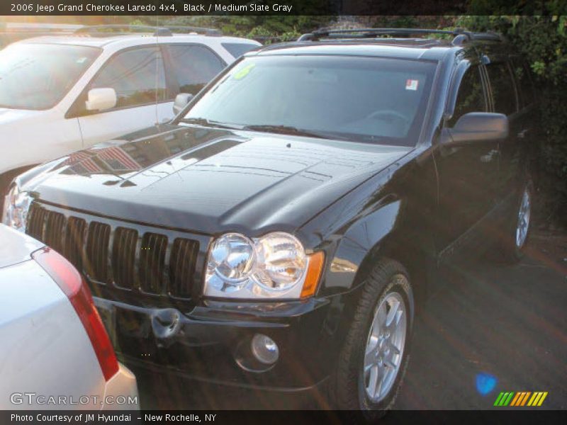 Black / Medium Slate Gray 2006 Jeep Grand Cherokee Laredo 4x4