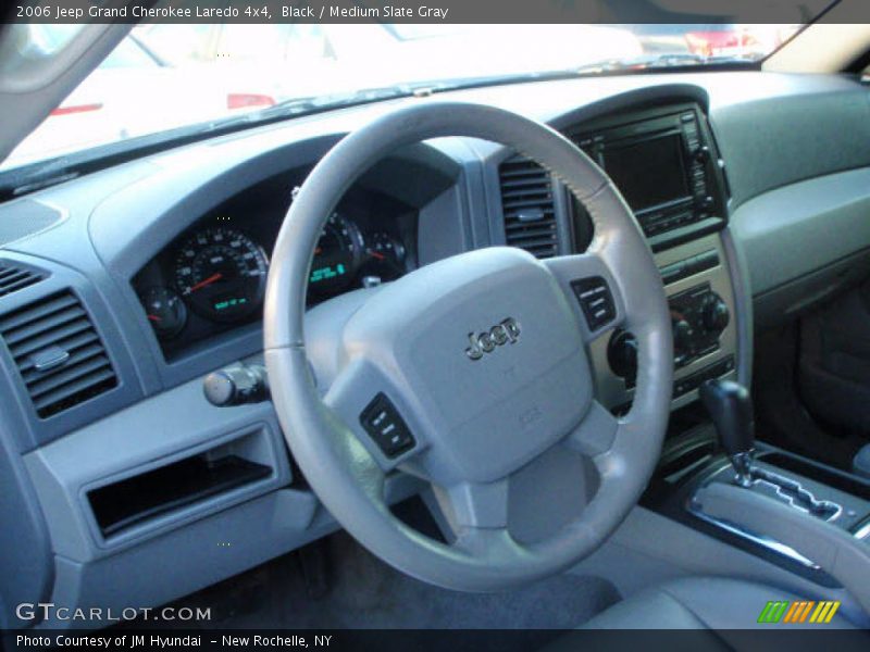 Black / Medium Slate Gray 2006 Jeep Grand Cherokee Laredo 4x4