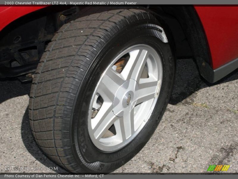 Majestic Red Metallic / Medium Pewter 2003 Chevrolet TrailBlazer LTZ 4x4