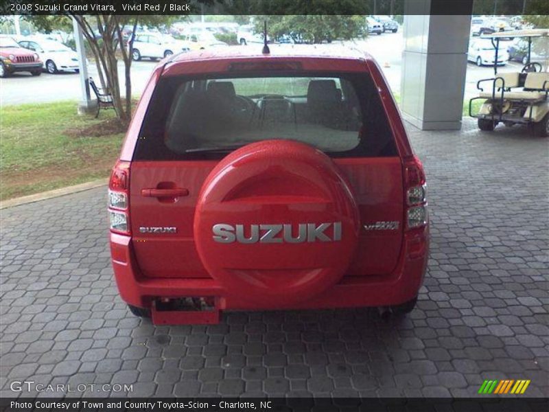 Vivid Red / Black 2008 Suzuki Grand Vitara