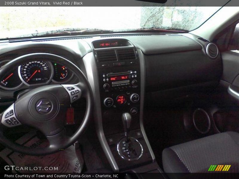 Vivid Red / Black 2008 Suzuki Grand Vitara