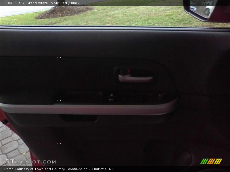 Vivid Red / Black 2008 Suzuki Grand Vitara