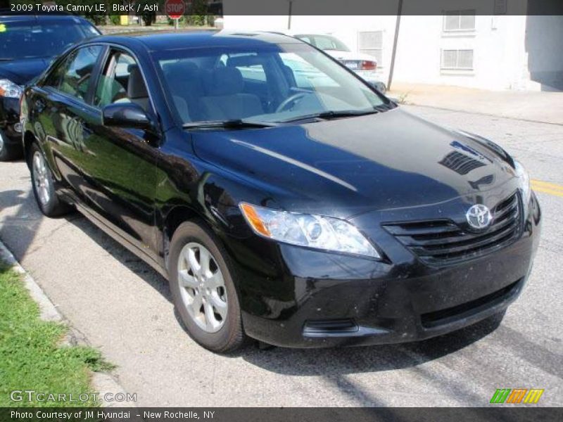 Black / Ash 2009 Toyota Camry LE