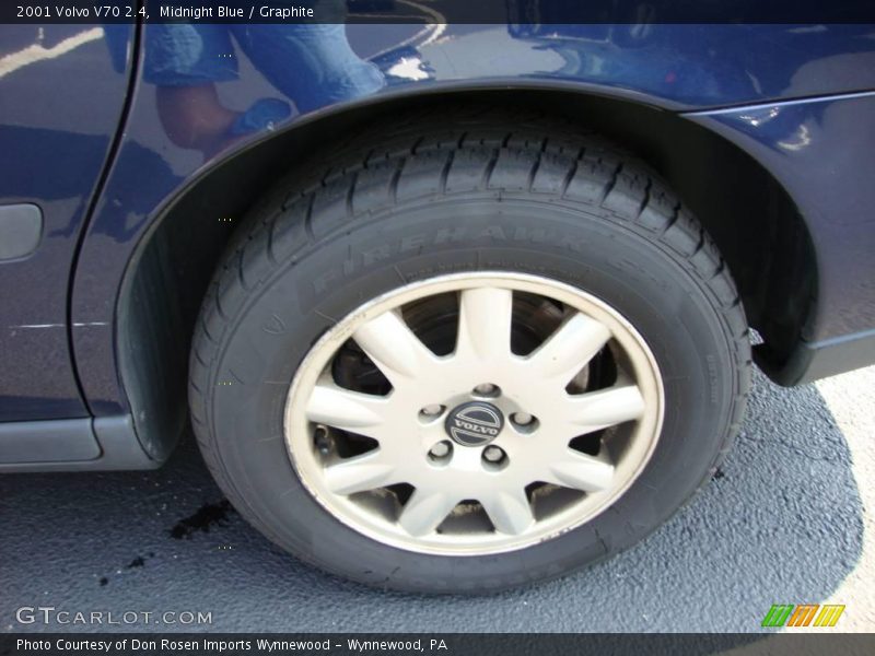 Midnight Blue / Graphite 2001 Volvo V70 2.4