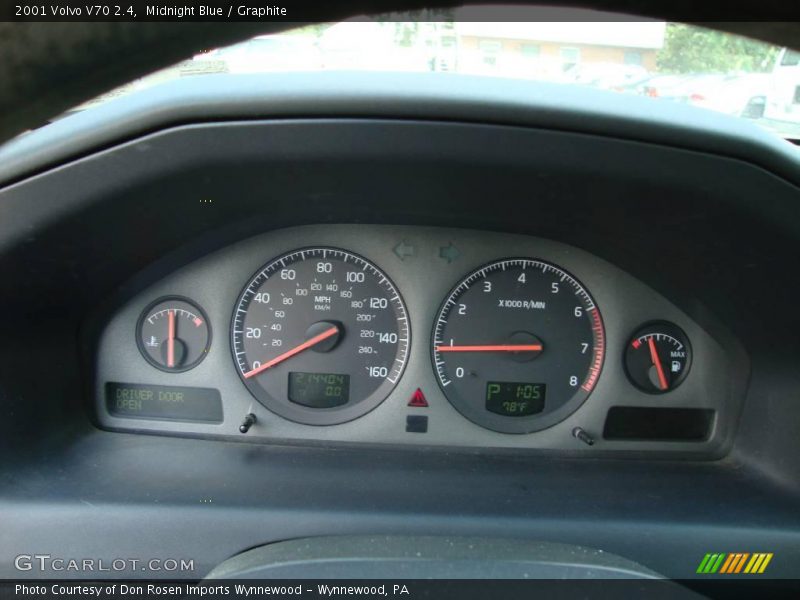 Midnight Blue / Graphite 2001 Volvo V70 2.4