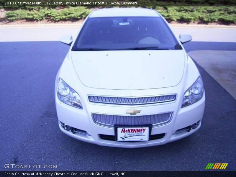 White Diamond Tricoat / Cocoa/Cashmere 2010 Chevrolet Malibu LTZ Sedan