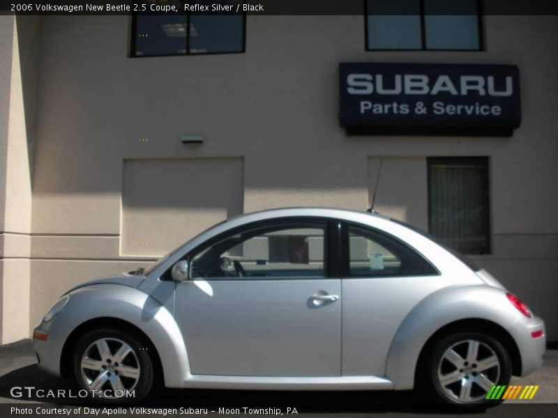 Reflex Silver / Black 2006 Volkswagen New Beetle 2.5 Coupe