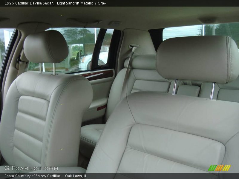 Light Sandrift Metallic / Gray 1996 Cadillac DeVille Sedan