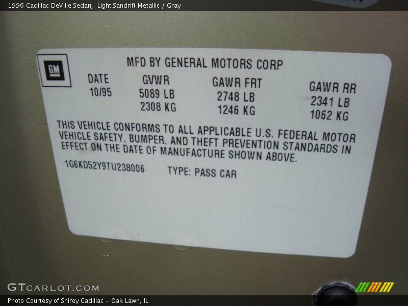 Light Sandrift Metallic / Gray 1996 Cadillac DeVille Sedan