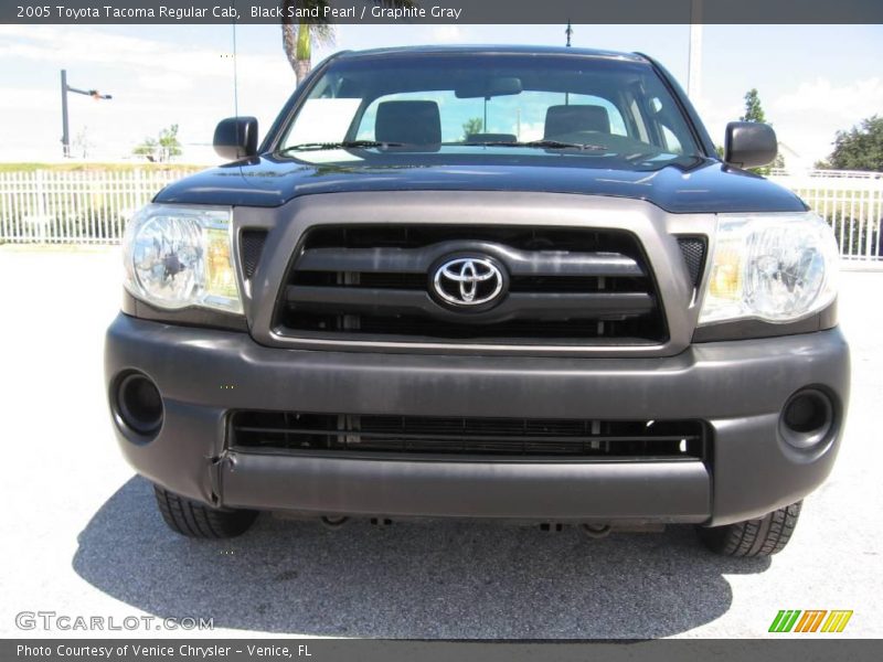 Black Sand Pearl / Graphite Gray 2005 Toyota Tacoma Regular Cab