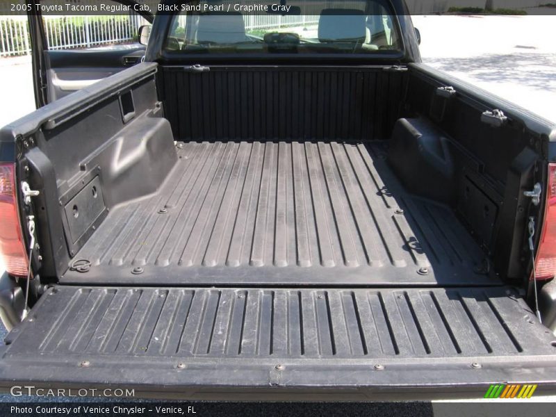 Black Sand Pearl / Graphite Gray 2005 Toyota Tacoma Regular Cab
