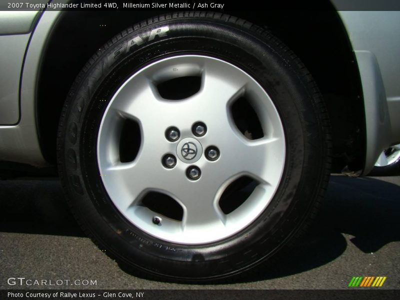 Millenium Silver Metallic / Ash Gray 2007 Toyota Highlander Limited 4WD