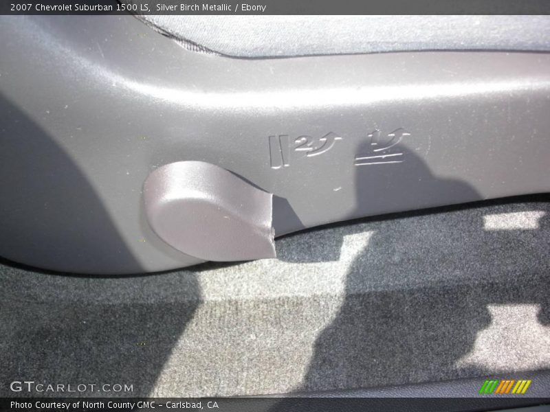 Silver Birch Metallic / Ebony 2007 Chevrolet Suburban 1500 LS