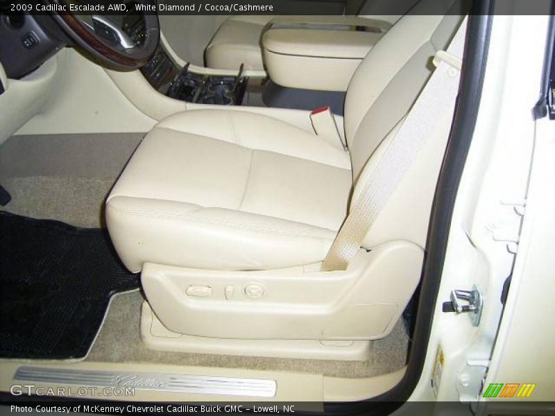 White Diamond / Cocoa/Cashmere 2009 Cadillac Escalade AWD