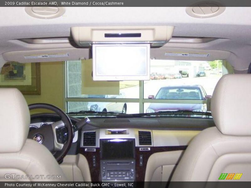 White Diamond / Cocoa/Cashmere 2009 Cadillac Escalade AWD