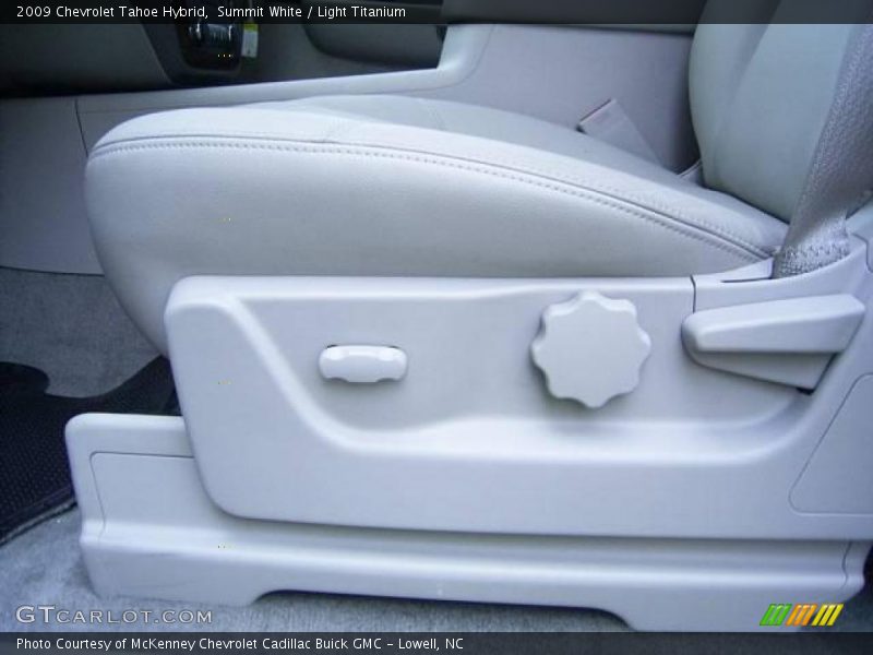 Summit White / Light Titanium 2009 Chevrolet Tahoe Hybrid