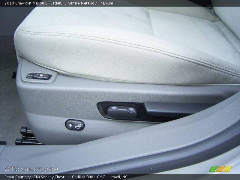 Silver Ice Metallic / Titanium 2010 Chevrolet Malibu LT Sedan
