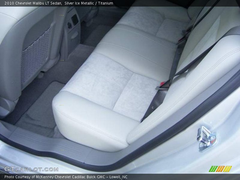 Silver Ice Metallic / Titanium 2010 Chevrolet Malibu LT Sedan