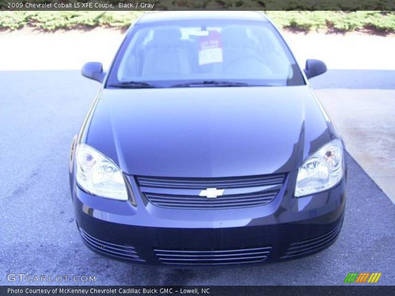 Black / Gray 2009 Chevrolet Cobalt LS XFE Coupe