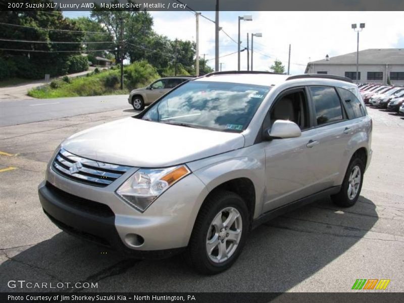 Majestic Silver Metallic / Grey 2007 Suzuki XL7 Luxury AWD