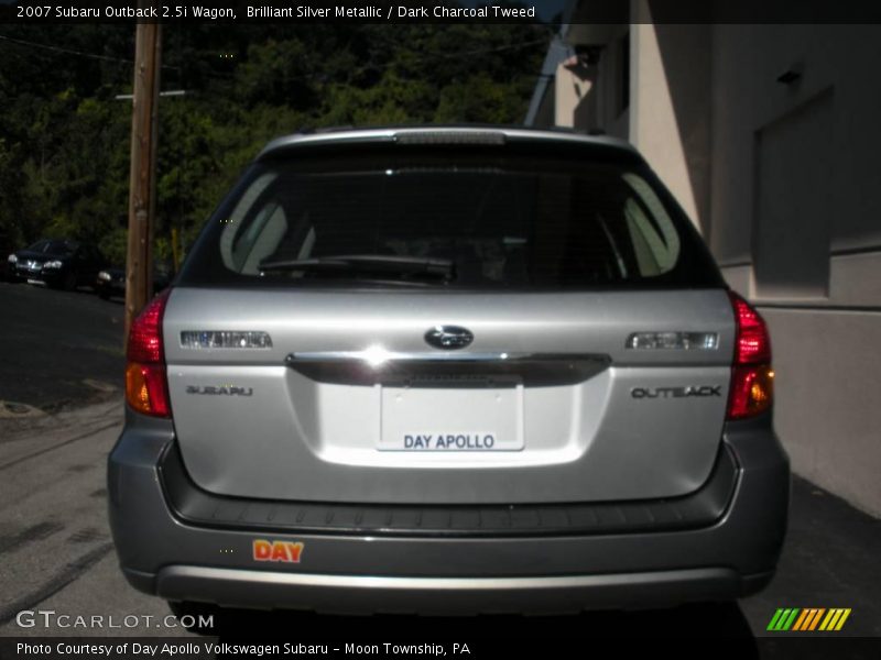 Brilliant Silver Metallic / Dark Charcoal Tweed 2007 Subaru Outback 2.5i Wagon