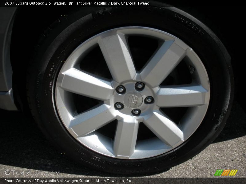 Brilliant Silver Metallic / Dark Charcoal Tweed 2007 Subaru Outback 2.5i Wagon