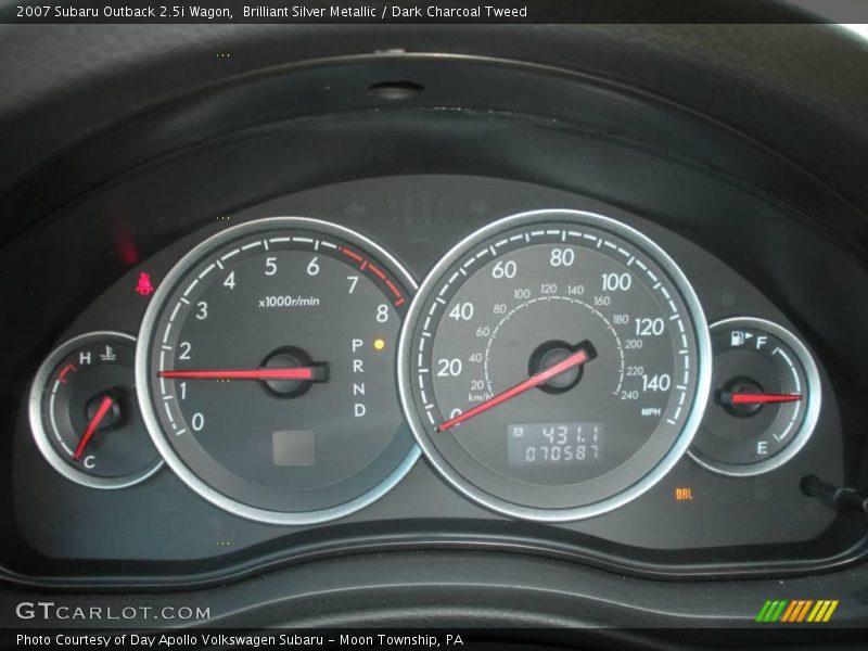 Brilliant Silver Metallic / Dark Charcoal Tweed 2007 Subaru Outback 2.5i Wagon