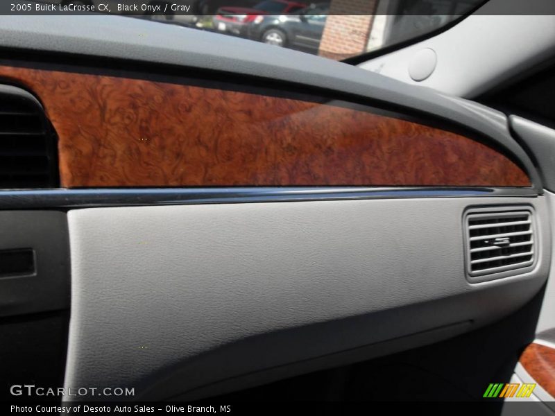 Black Onyx / Gray 2005 Buick LaCrosse CX