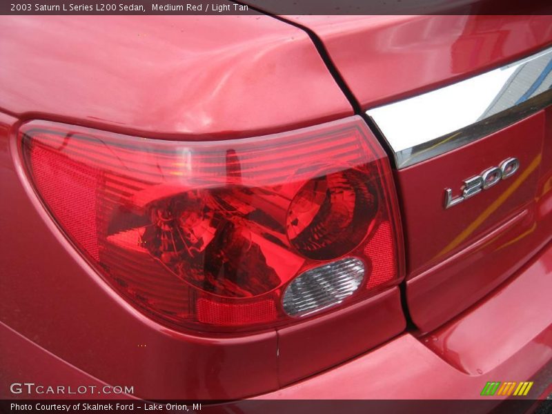 Medium Red / Light Tan 2003 Saturn L Series L200 Sedan