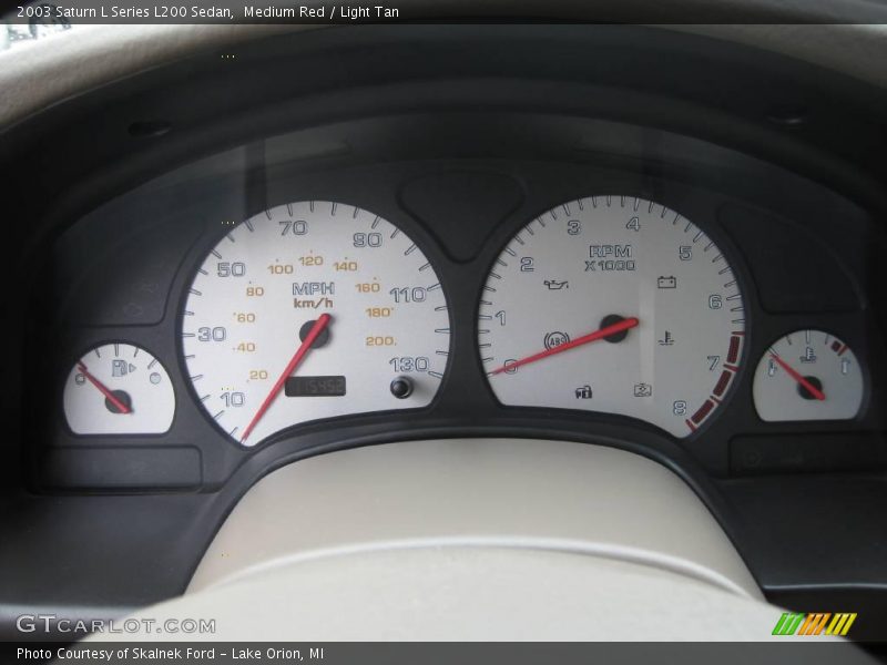 Medium Red / Light Tan 2003 Saturn L Series L200 Sedan