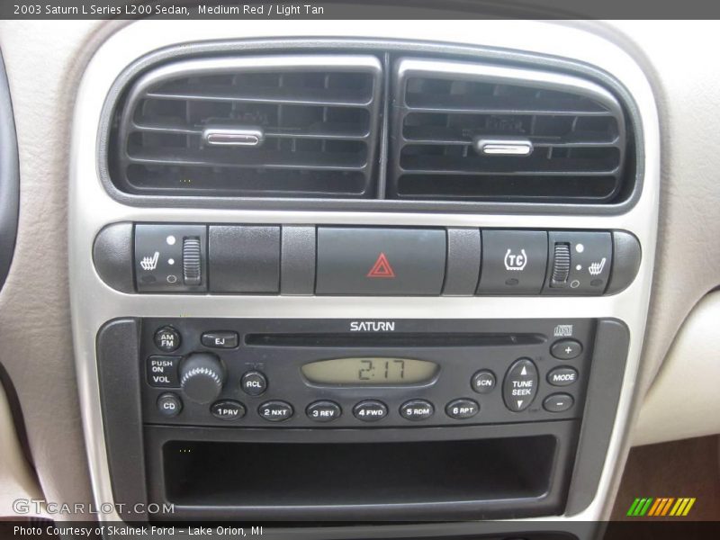 Medium Red / Light Tan 2003 Saturn L Series L200 Sedan