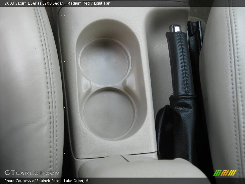 Medium Red / Light Tan 2003 Saturn L Series L200 Sedan