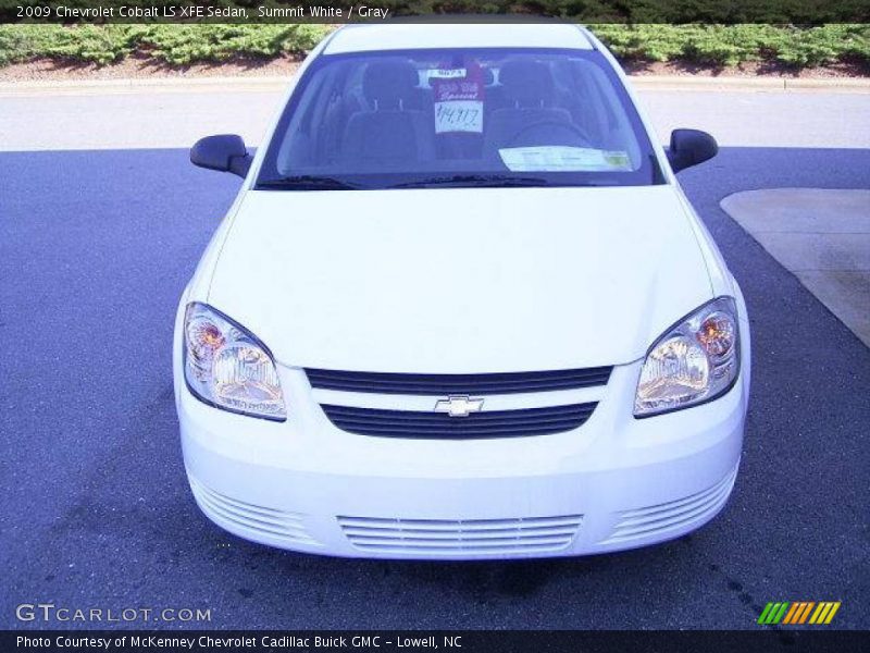 Summit White / Gray 2009 Chevrolet Cobalt LS XFE Sedan