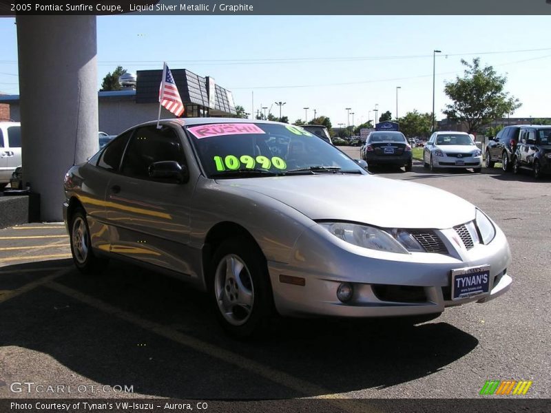 Liquid Silver Metallic / Graphite 2005 Pontiac Sunfire Coupe