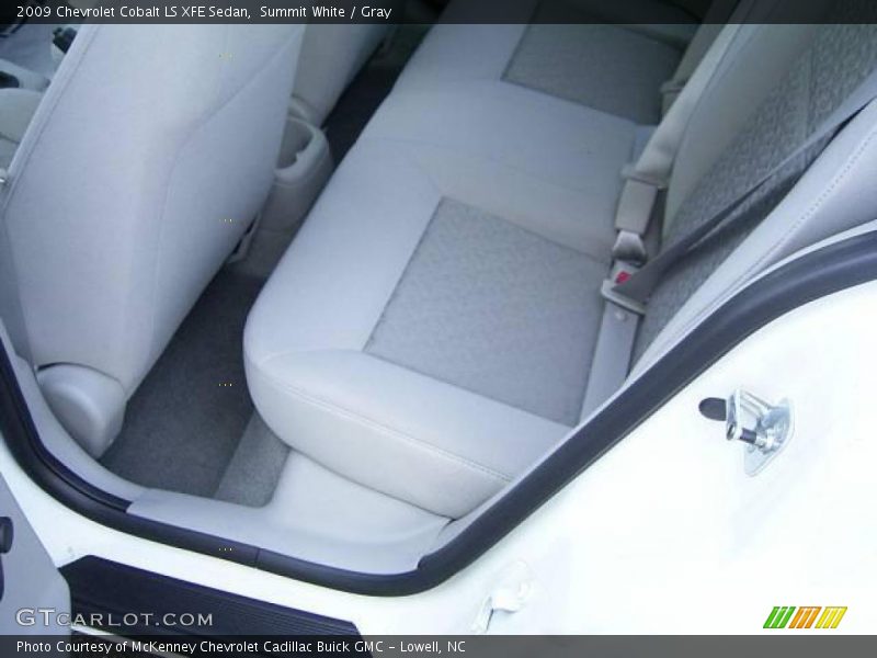 Summit White / Gray 2009 Chevrolet Cobalt LS XFE Sedan