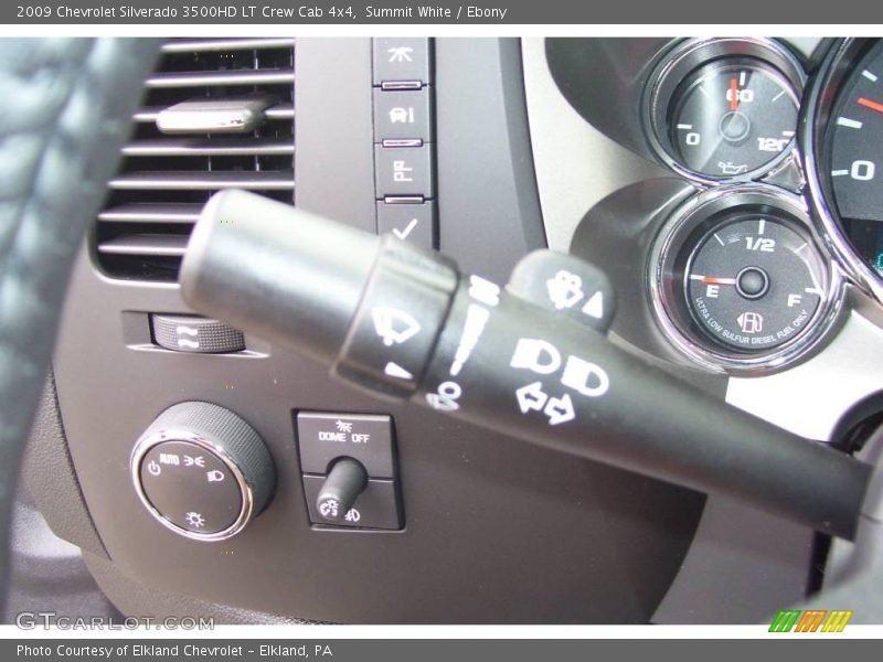 Summit White / Ebony 2009 Chevrolet Silverado 3500HD LT Crew Cab 4x4