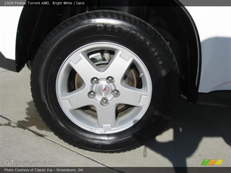 Bright White / Sand 2009 Pontiac Torrent AWD