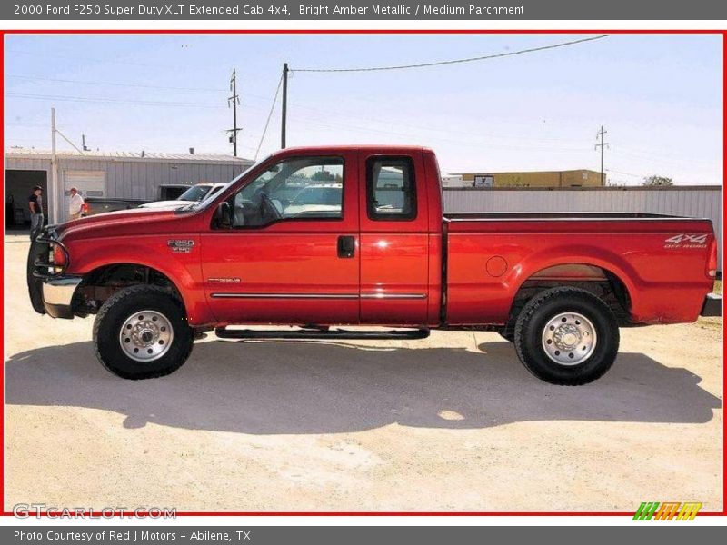 Bright Amber Metallic / Medium Parchment 2000 Ford F250 Super Duty XLT Extended Cab 4x4