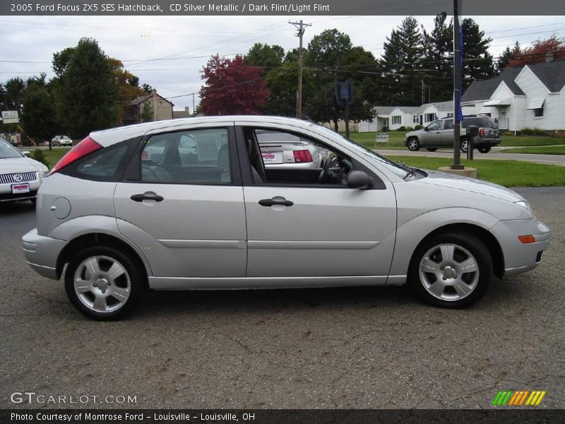 CD Silver Metallic / Dark Flint/Light Flint 2005 Ford Focus ZX5 SES Hatchback