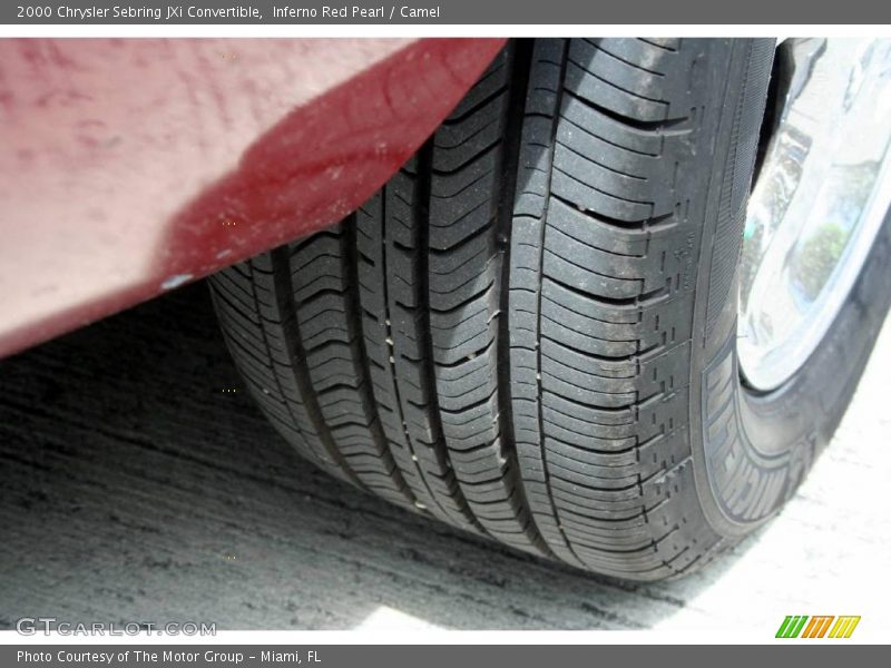 Inferno Red Pearl / Camel 2000 Chrysler Sebring JXi Convertible