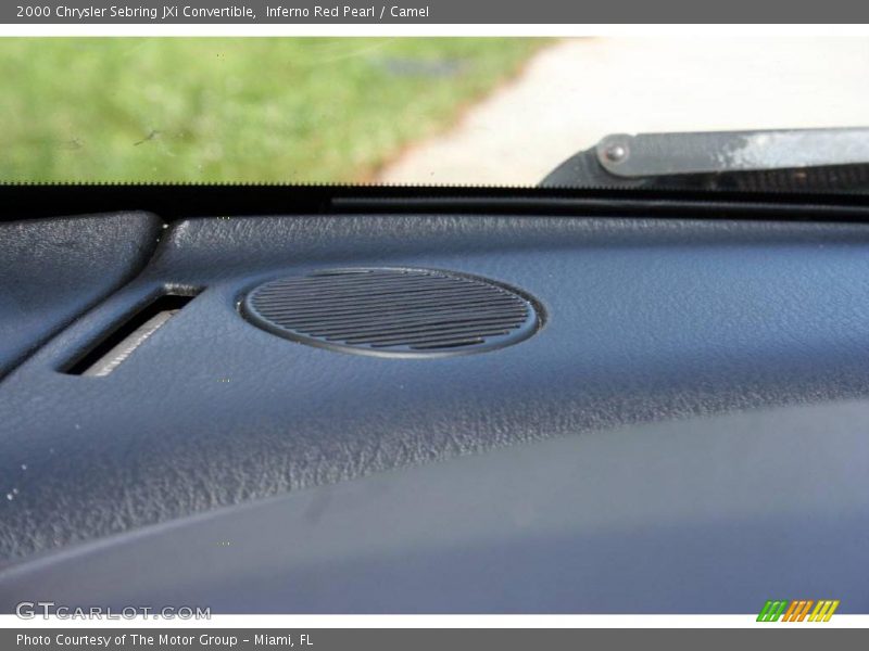 Inferno Red Pearl / Camel 2000 Chrysler Sebring JXi Convertible