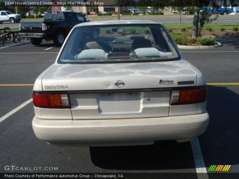 Beige Pearl Metallic / Beige 1994 Nissan Sentra E Sedan